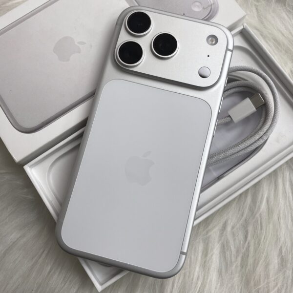 [福利機] iPhone 17 Pro Max 256G #LR76TW