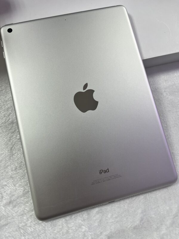 [福利機] Apple iPad 6 WIFI_32G_銀色_93%_#PJF8K